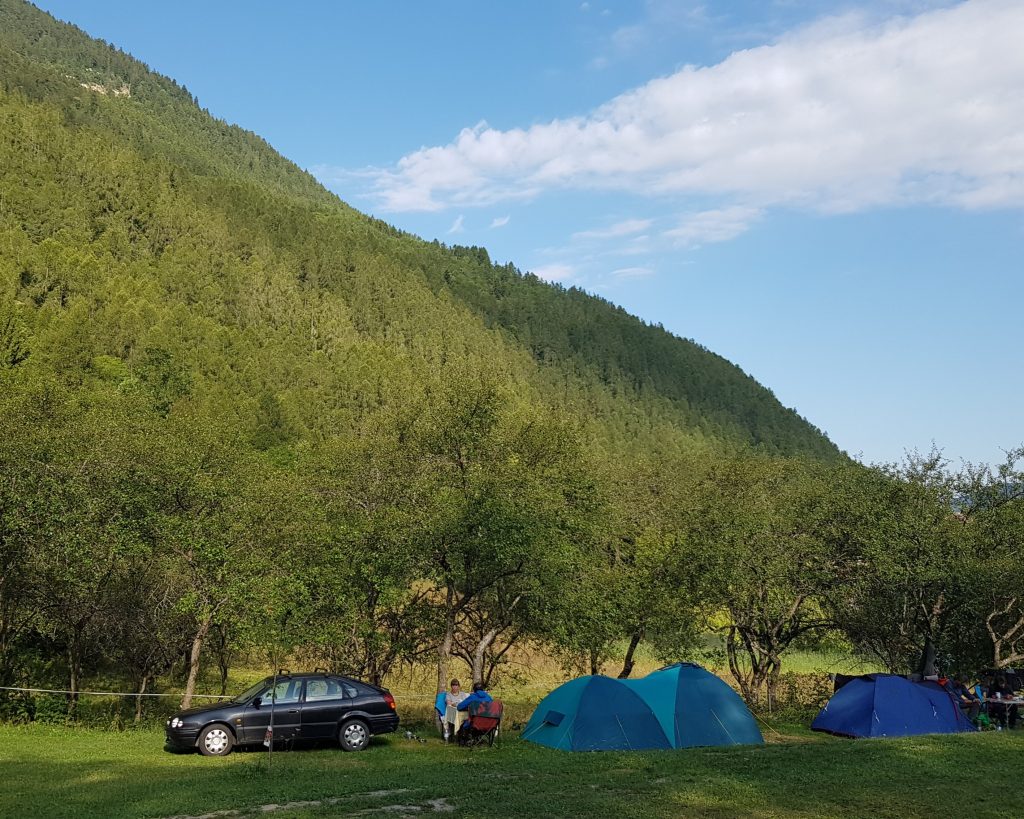 CAMPING LE NOYER DU BARON EMPLACEMENT VUE FORET